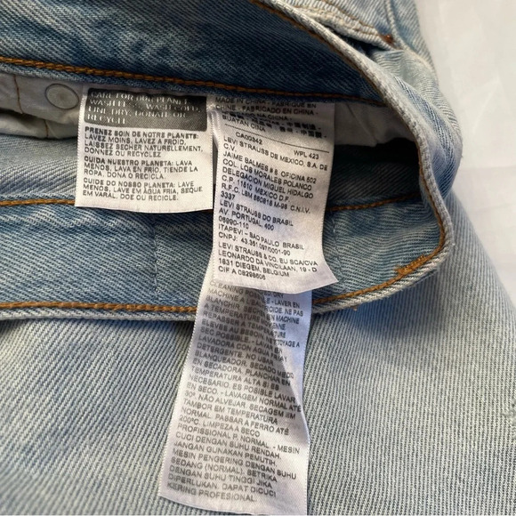 👖 Levi’s Distressed Blue Jeans -  Size 31W 👖 - Picture 8 of 16
